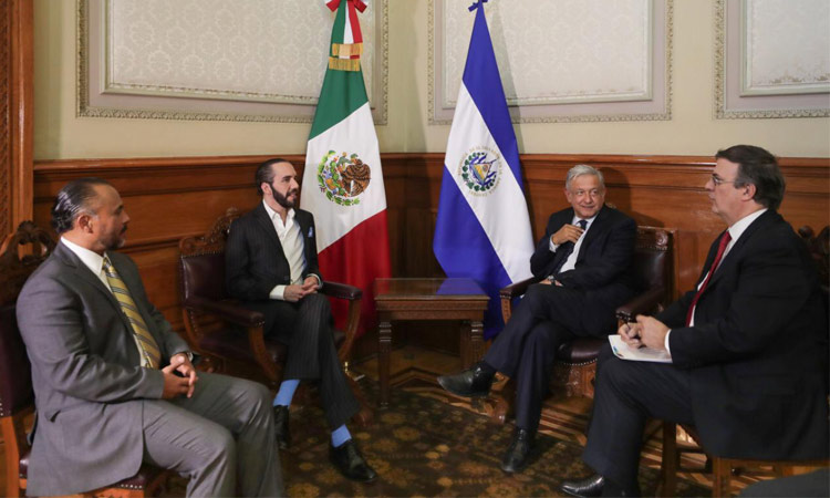 AMLO se reúne con el presidente electo de El Salvador; hablan del tema migratorio