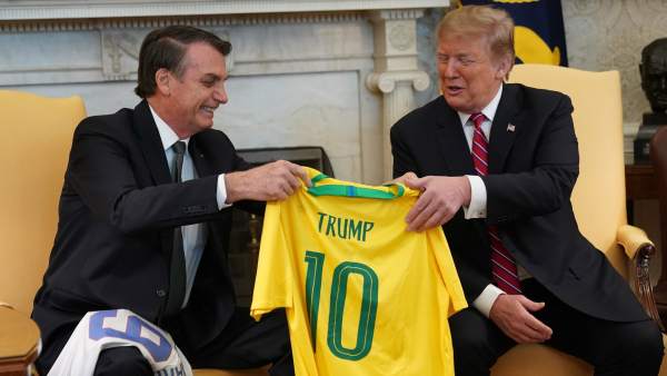 Trump playera brasil