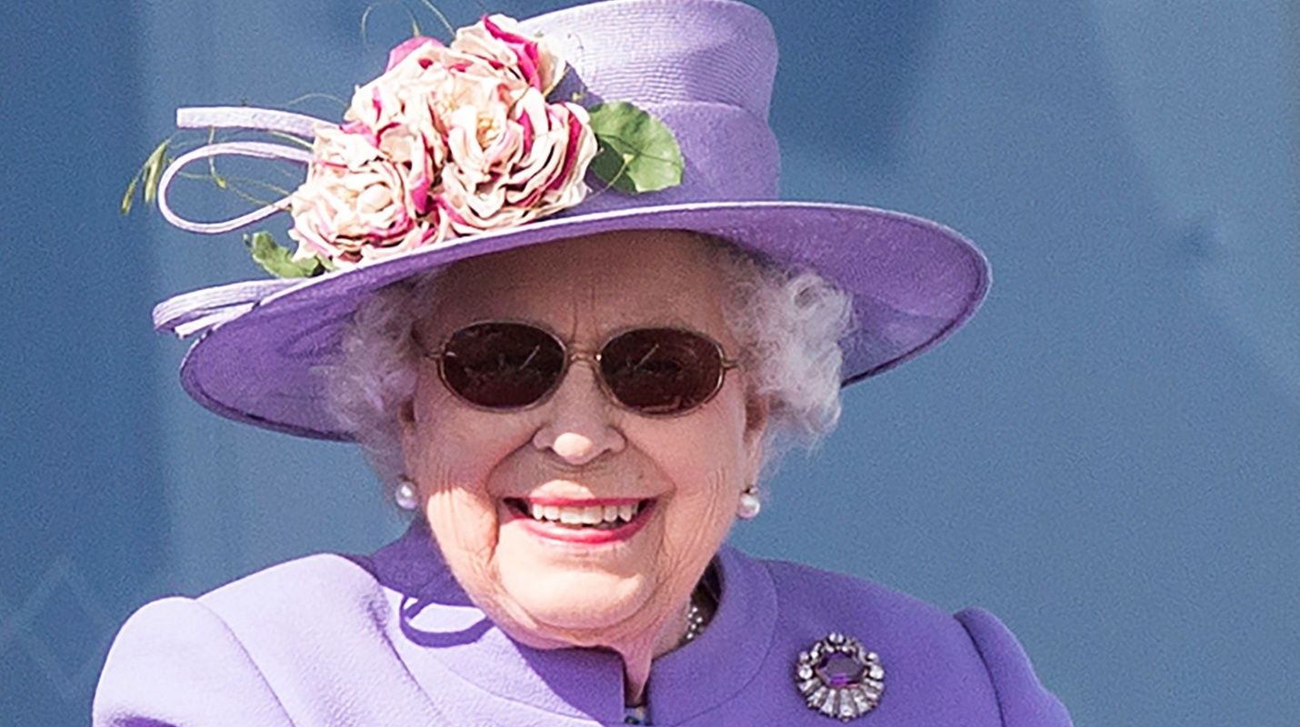 Histórico: La reina Isabel II publica su primer ‘post’ en Instagram