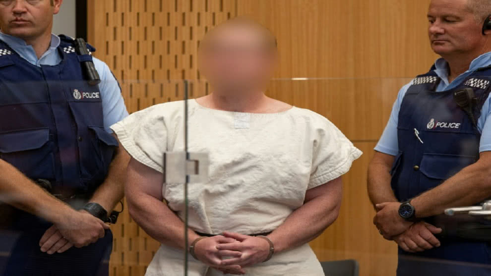 El atacante de mezquitas en Nueva Zelanda enfrentará 50 cargos de asesinato
