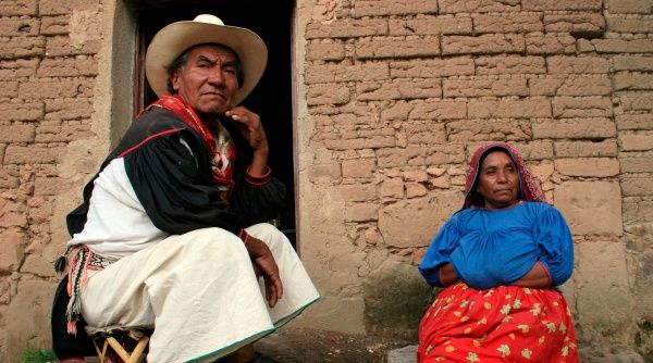 
<br>Indígenas y quienes viven en pobreza extrema, primeros en recibir apoyos de Bienestar