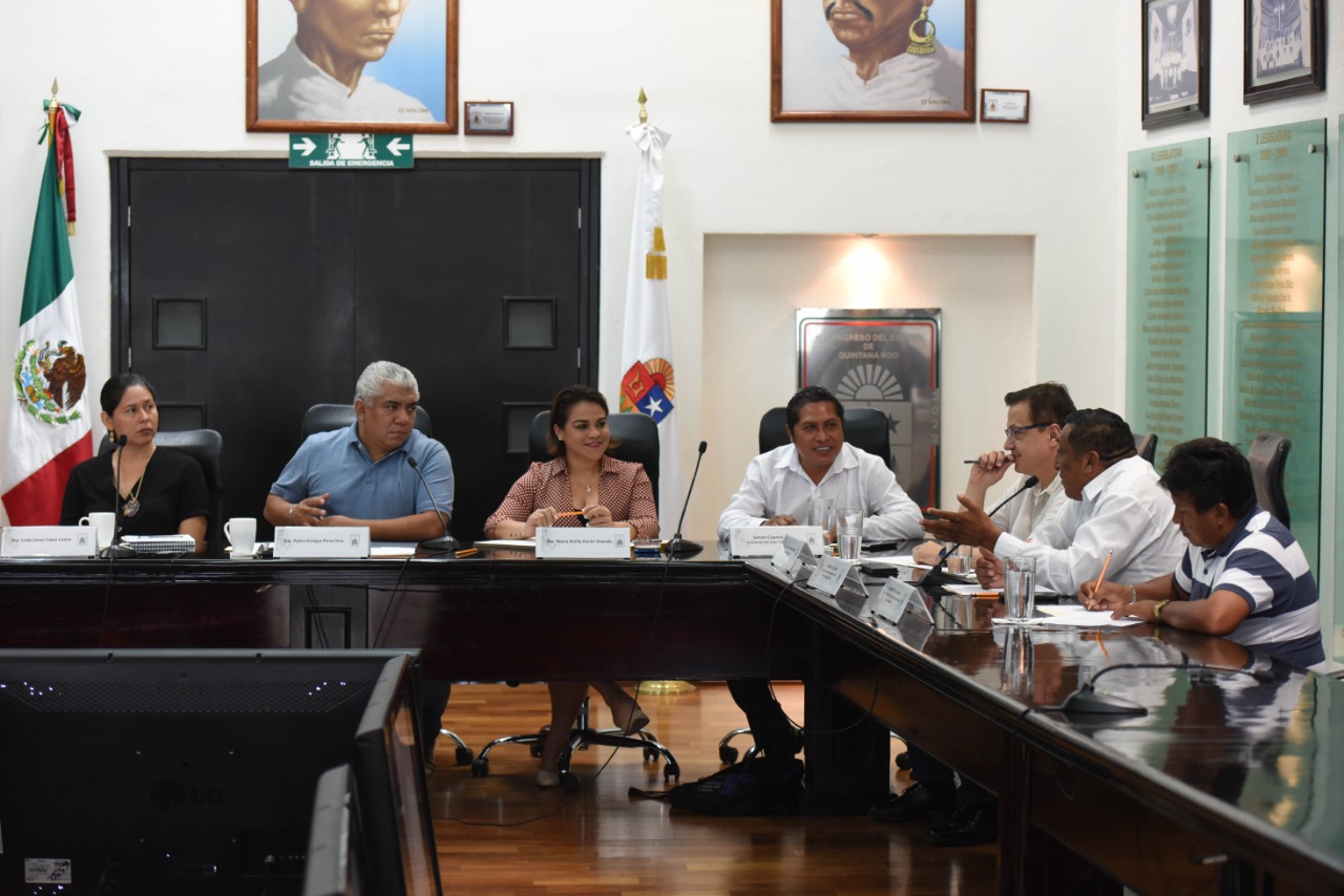 Legisladores buscan beneficiar a los dignatarios mayas de Quintana Roo