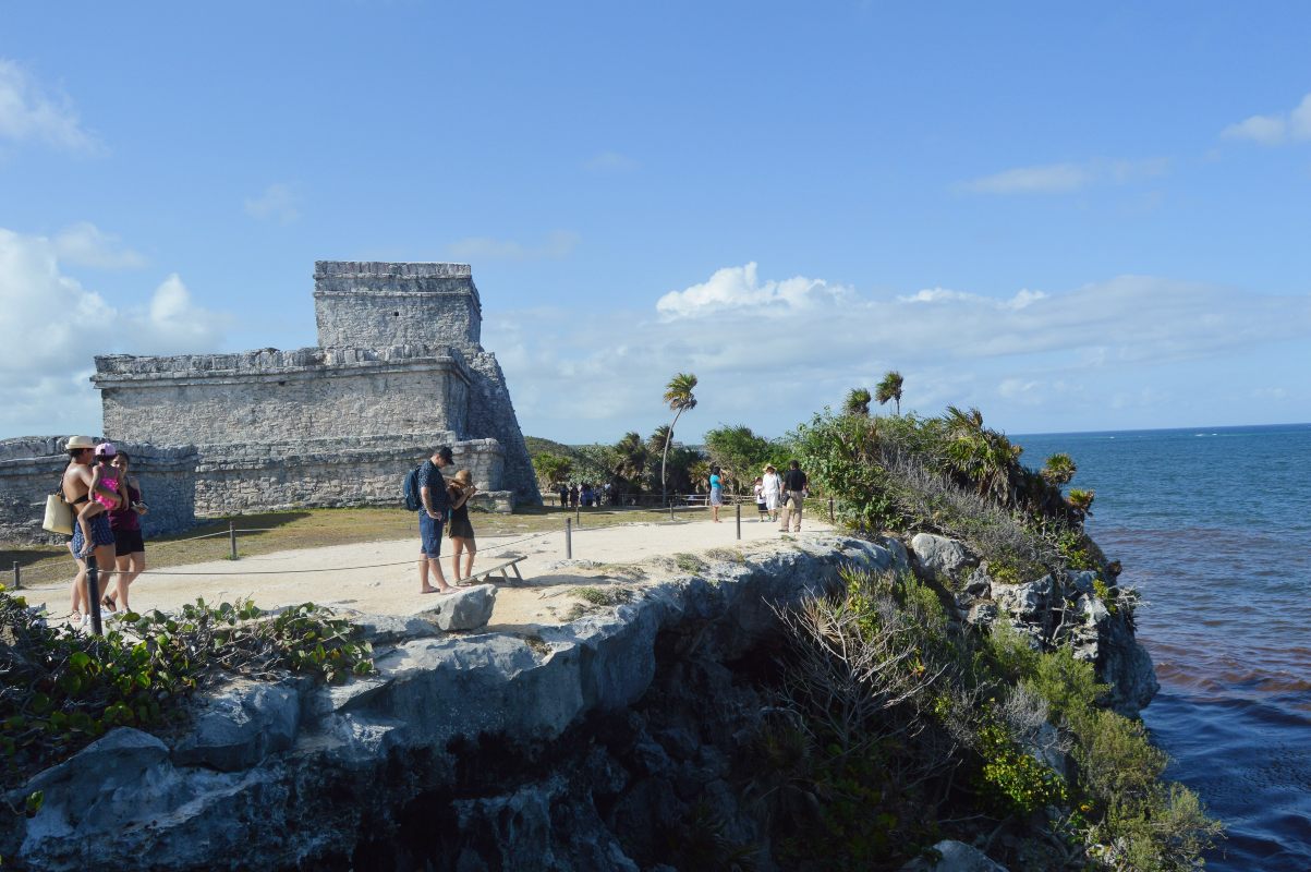 Turismo en Quintana Roo cayó hasta 57%