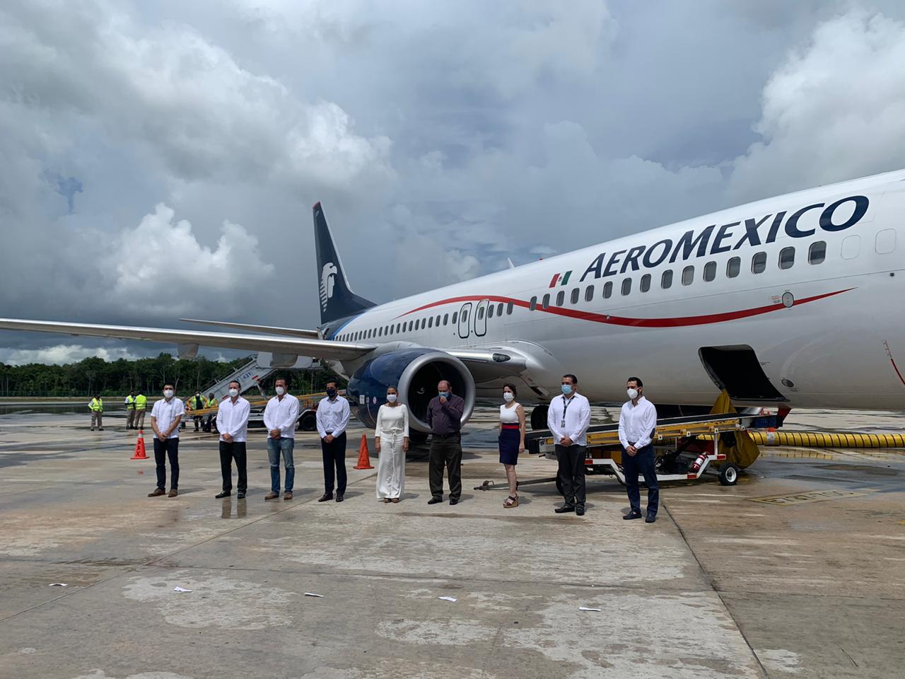 Inauguran ruta aérea Guadalaja-Cancún