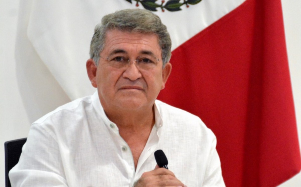 Renuncia el fiscal General de Yucatán, Wilbert Cetina Arjona