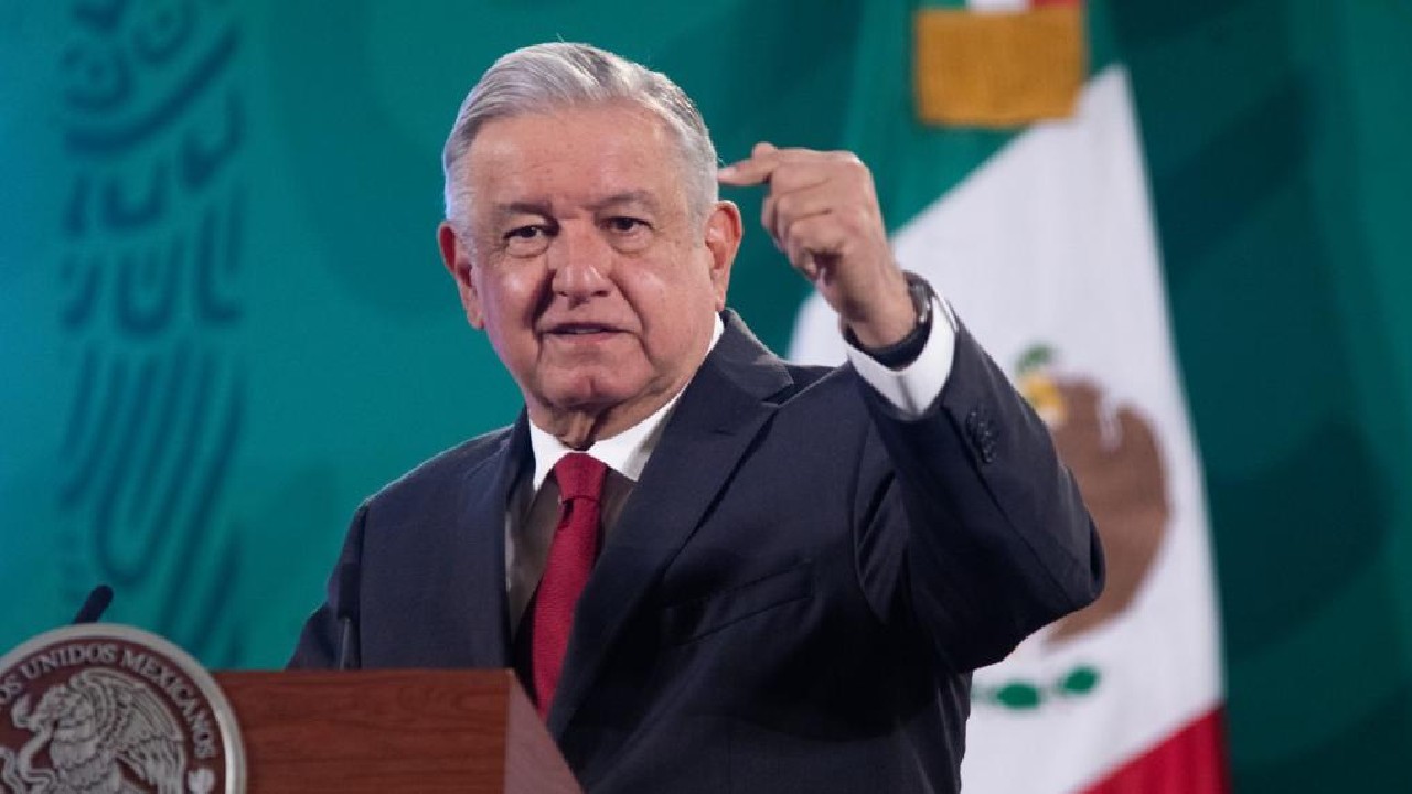 AMLO pide a Campeche y Chiapas reanudar las clases presenciales