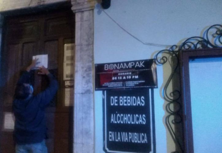 Clausuran un restaurante y un bar de Mérida por no respetar las medidas sanitarias