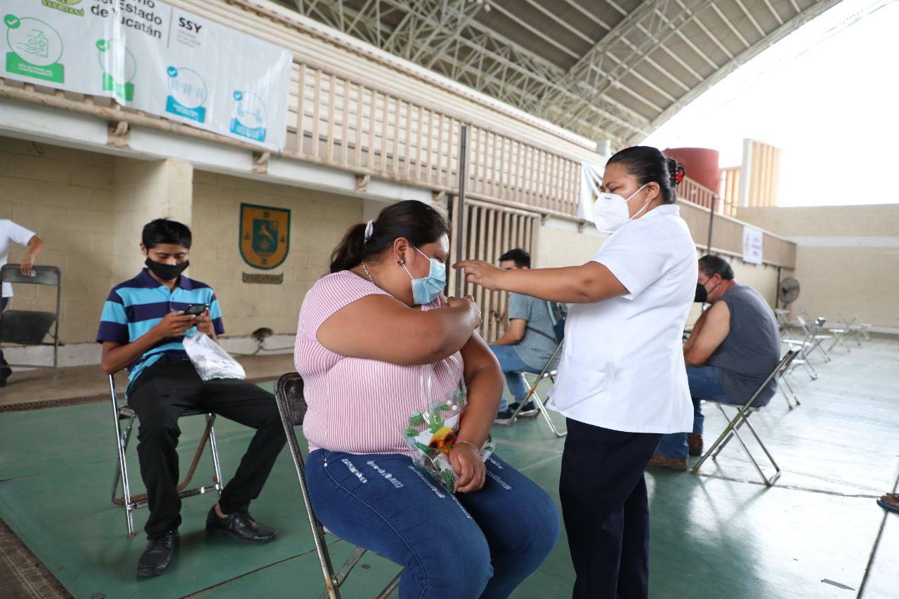 Anuncian aplicación de segunda dosis a personas de 30 a 39 años de Mérida