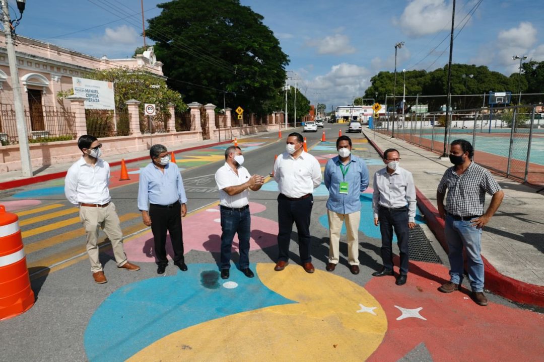 Ayuntamiento de Mérida recibe reconocimiento por cuidar la seguridad de conductores y peatones