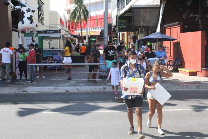 Quintana Roo elimina el uso obligatorio de cubrebocas