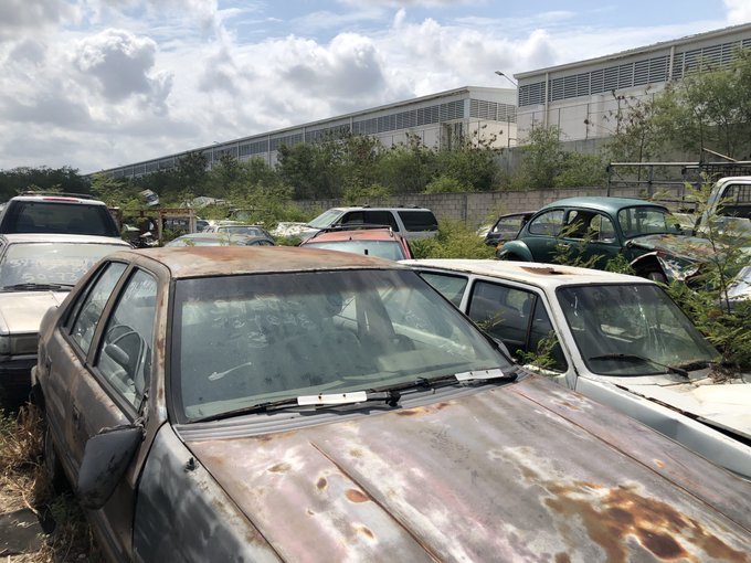 Rematarán vehículos abandonados en corralones de Yucatán