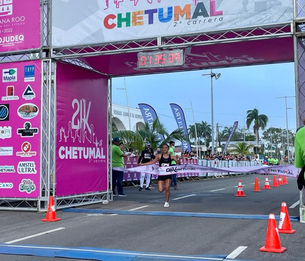 Carrera “21K Chetumal”, una exitosa fiesta deportiva