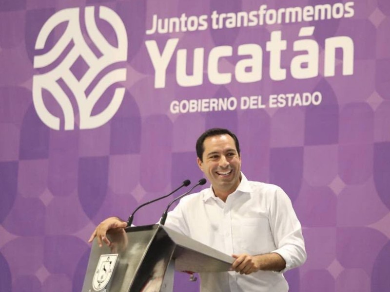 Mauricio Vila encabeza encuesta de aprobación de gobernadores