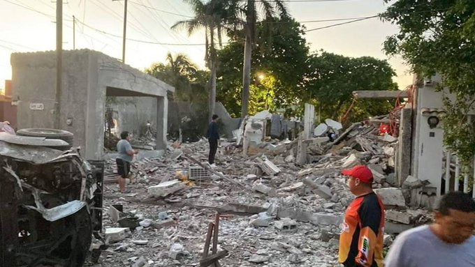 Explosión deja dos muertos en Campeche