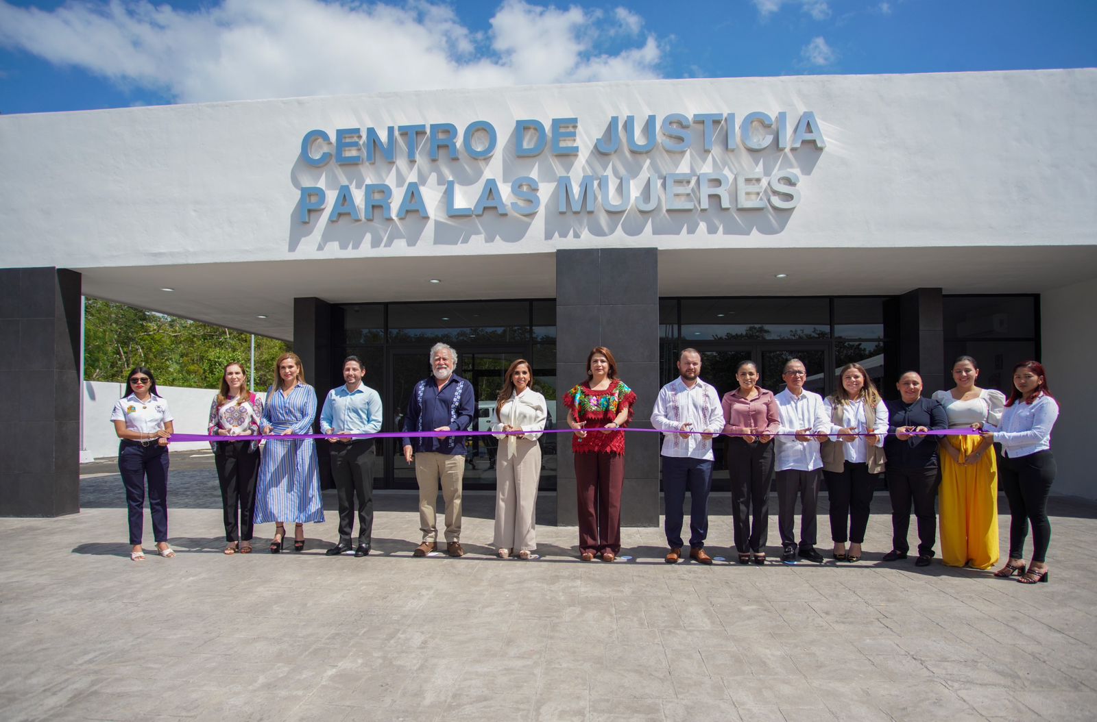 Mara Lezama inaugura Centro de Justicia para las Mujeres en Playa del Carmen