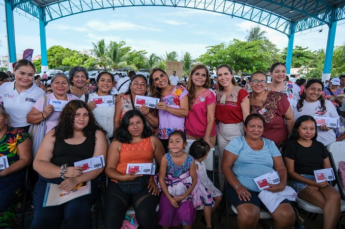 Empoderan a las ciudadanas de Isla Mujeres