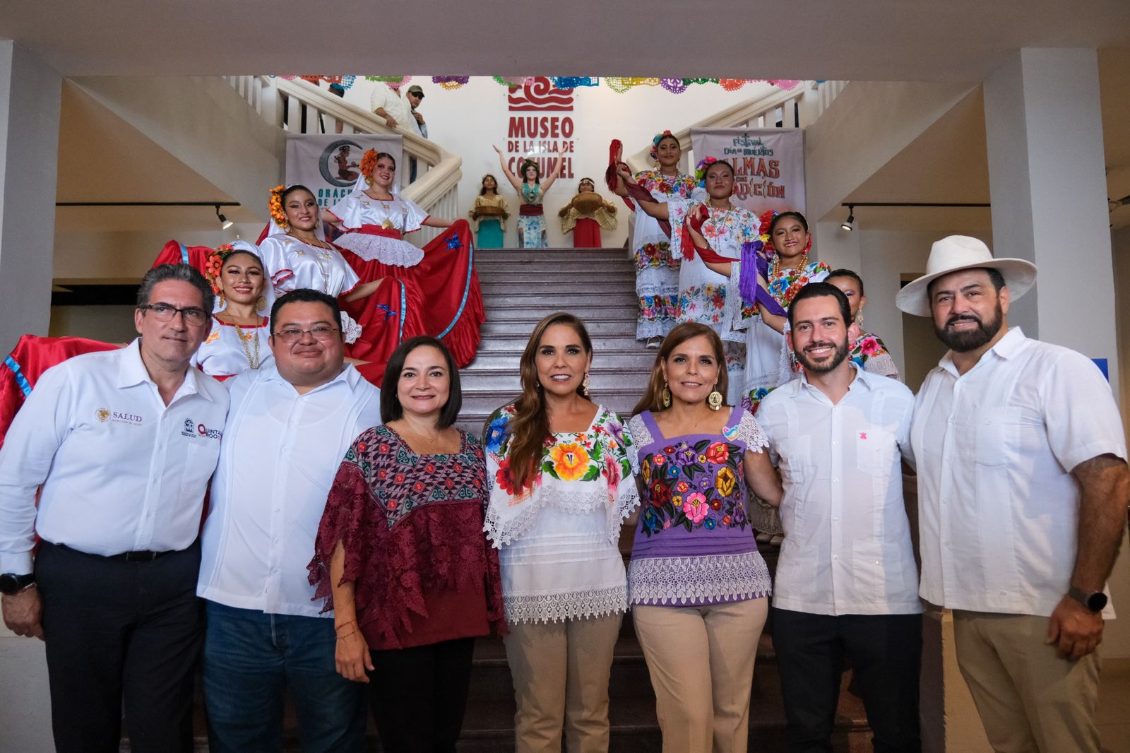 Mara Lezama entrega el nombramiento de Pueblo Mágico a Cozumel