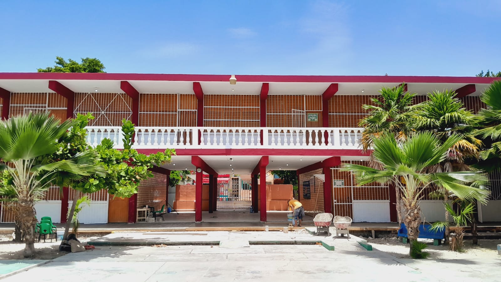 Concluyen 46 obras en escuelas de nivel básico en Quintana Roo