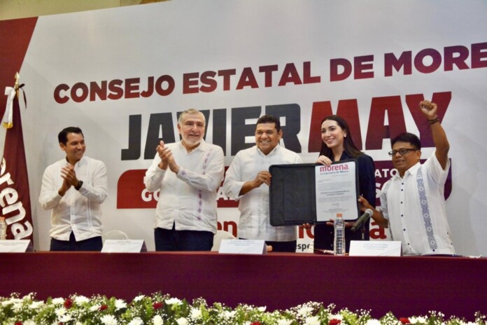 Javier May recibe constancia como candidato a gobernador de Tabasco