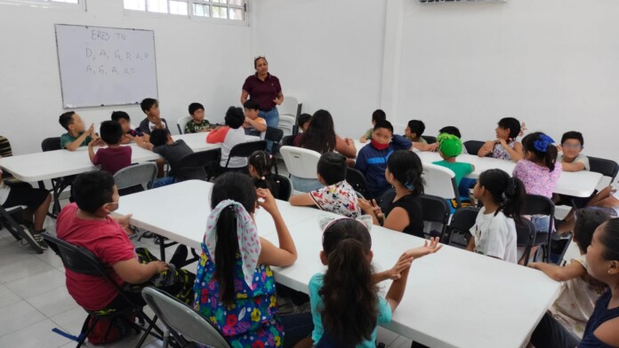 Imparten el taller “Igualdad entre Niñas y Niños” en Cozumel