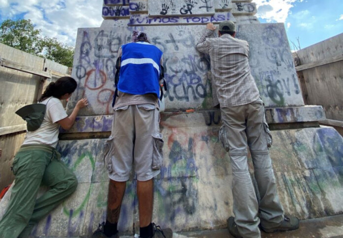 Avanza la restauración del obelisco a Carrillo Puerto y el monumento a Justo Sierra