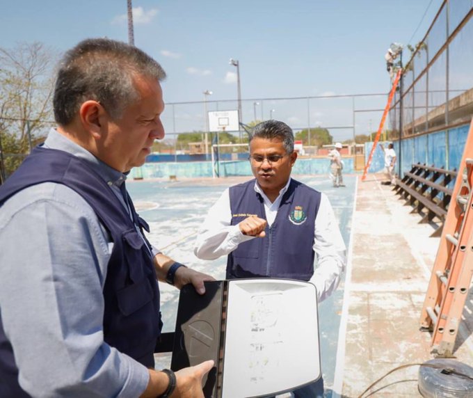 Ilumina parques y unidades deportivas de Mérida con tecnología LED