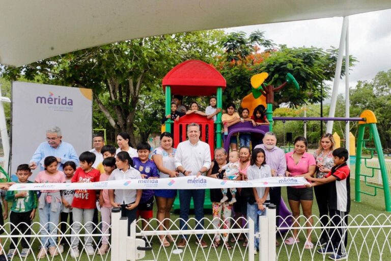 Entregan rehabilitación del parque de la comisaría Sac-Nicté