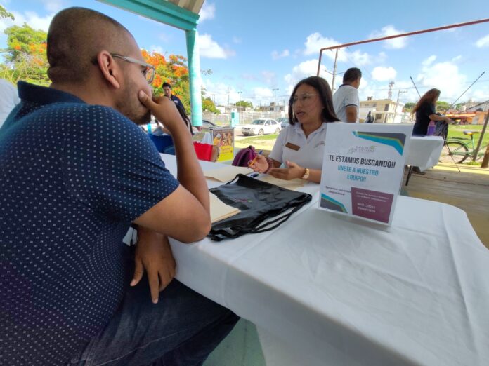 STyPS lleva el programa “Empléate en tu Colonia” a Chetumal