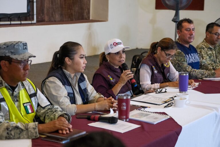 Instalan Centro de Mando en Felipe Carrillo Puerto ante impacto del huracán Beryl