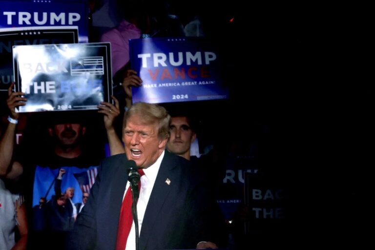 La violencia verbal de Trump contra Harris podría ahuyentar a sus votantes
