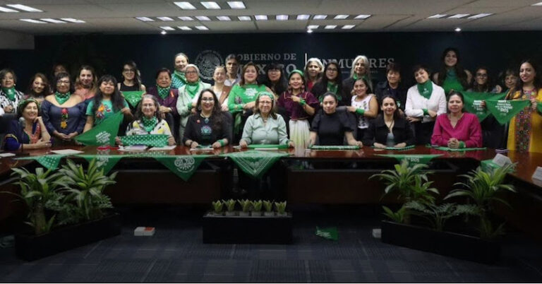 Un gobierno progresista facilita hablar del aborto: Inmujeres
