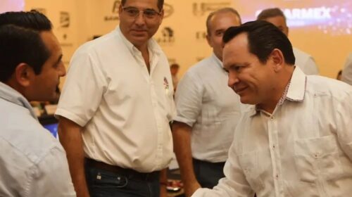 'Huacho' Díaz se reúne con empresarios; promete más inversiones para Yucatán