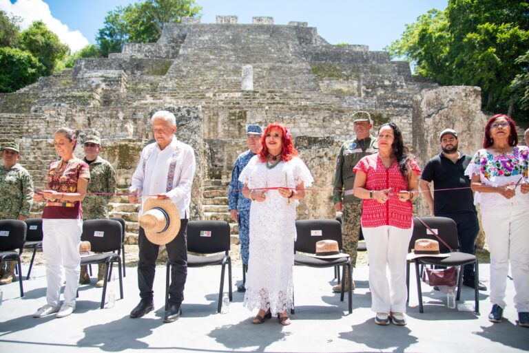 AMLO inaugura Museo de Sitio de Calakmul