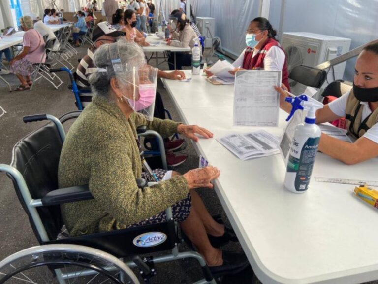 Nuevo programa social de Claudia Sheinbaum cambiará la vida de adultos mayores en 2025