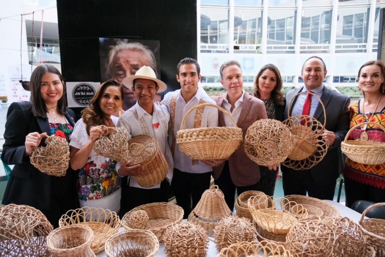 Inauguran muestra cultural de Quintana Roo en el Senado