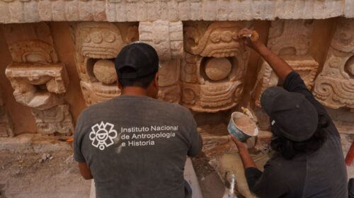 Reconocen a proyecto de restauración en Zona Arqueológica de Kabah