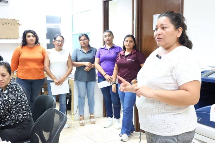 Sensibilizan a servidores públicos de Campeche sobre el suicidio