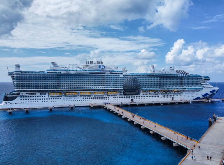 Crucero M/S Sun Princess arriba por primera vez en Cozumel