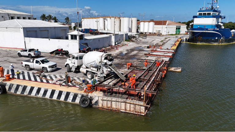 Invierten 2.5 MDP en modernización del muelle 16 del Puerto Isla del Carmen