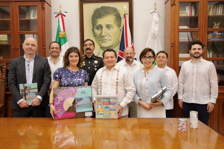 Yucatán, tierra de oportunidades: ‘Huacho’ Díaz se reúne con delegación de Reino Unido