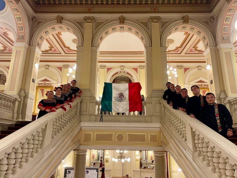 Compañía Municipal de Coro de BJ triunfa en Festival “Praga Cantat”