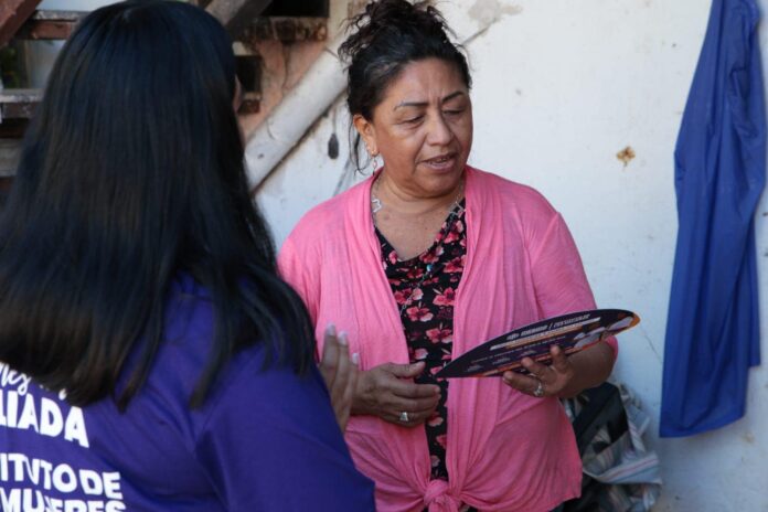 Brigadas recorren comisarías de Mérida para combatir la violencia de género