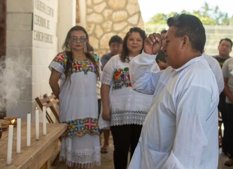Promueven preservación de rezos mayas a nuevas generaciones