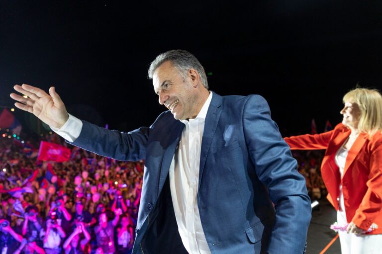 Elecciones en Uruguay: Yamandú Orsi ganador de la presidencia