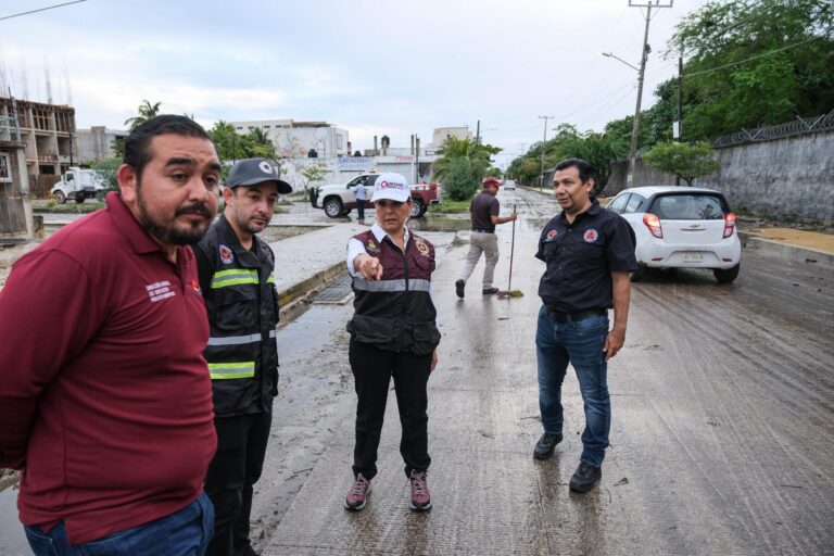 Mara Lezama verifica limpieza de cárcamos para evitar encharcamientos en Cancún
