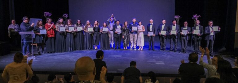 Reconocen a Coro de Cancún por obtener 4 premios y copa en Festival “Praga Cantat”