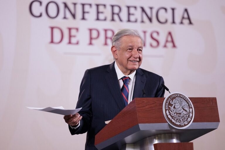 Revoca TEPJF sentencia de Sala Especializada sobre infracciones en mañanera