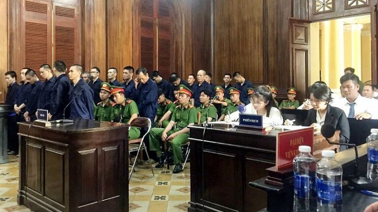 Vietnam condena a 27 personas a muerte por narcotráfico