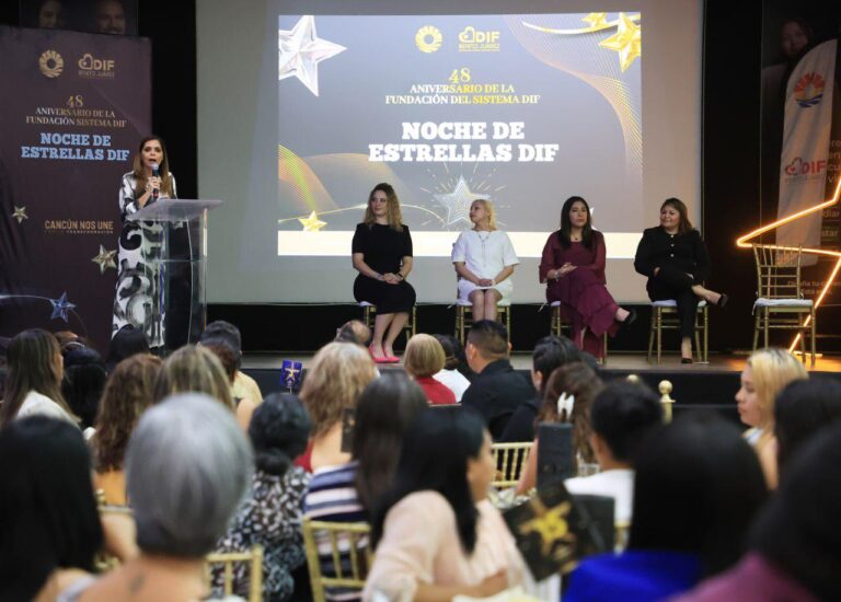 Autoridades reconocen a colaboradores del DIF Benito Juárez