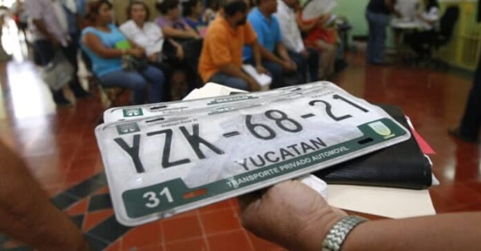 Anuncian descuentos por el reemplacamiento 2025 en Yucatán